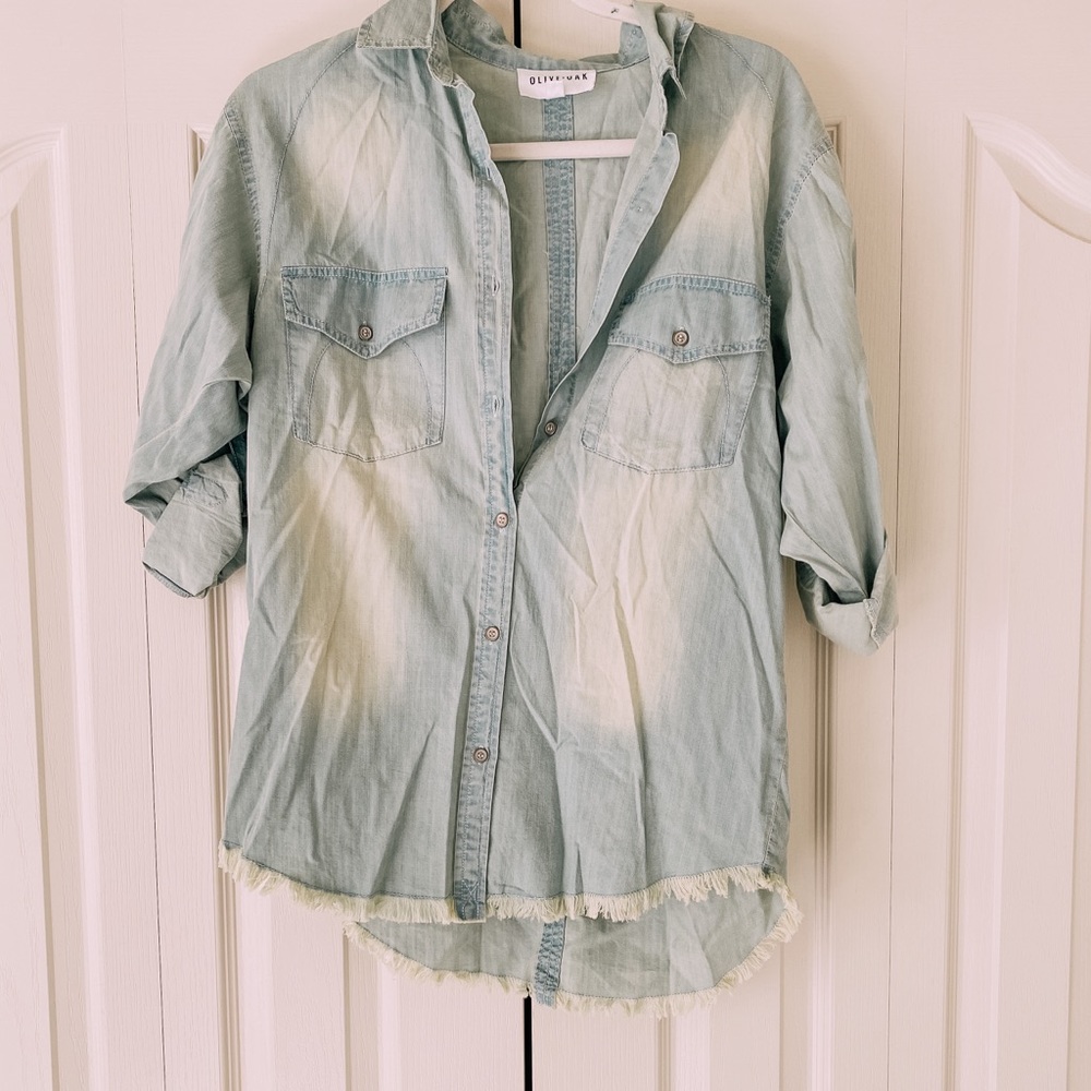 Olive + Oak Boyfriend Button Up